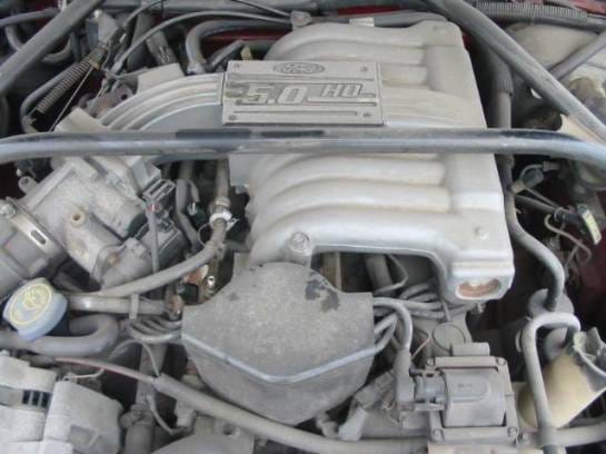 94-98 Ford Mustang Convertible 5 Automatic - Red thumbnail 3
