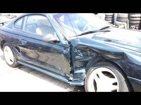94-98 Ford Mustang Coupe 5 Automatic - Green thumbnail 2