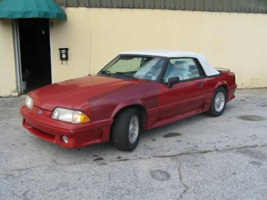 87-93 Ford Mustang Convertible 5 Automatic - Red