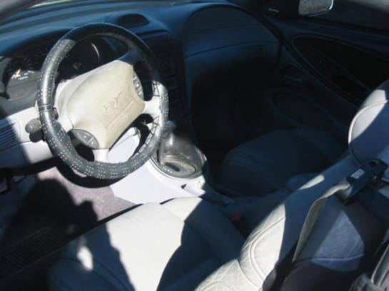 94-98 Ford Mustang Convertible 5 Manual - White thumbnail 3