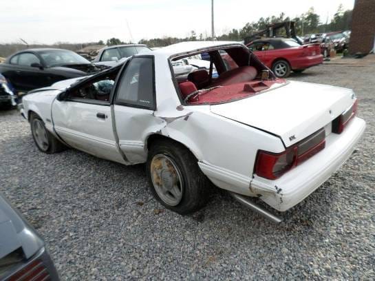 87-93 Ford Mustang Coupe   - White thumbnail 2