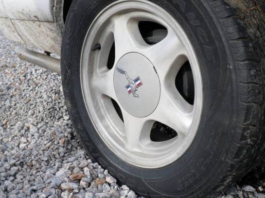 87-93 Ford Mustang Coupe   - White thumbnail 5