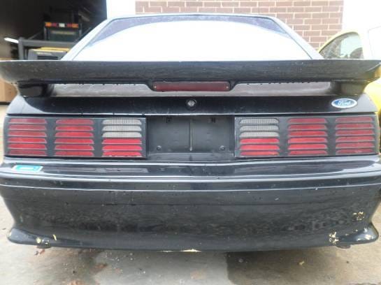 1989 Ford Mustang Hatchback 5.0L T5 Manual Transmission thumbnail 5