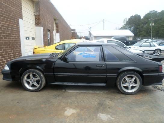 1989 Ford Mustang Hatchback 5.0L T5 Manual Transmission
