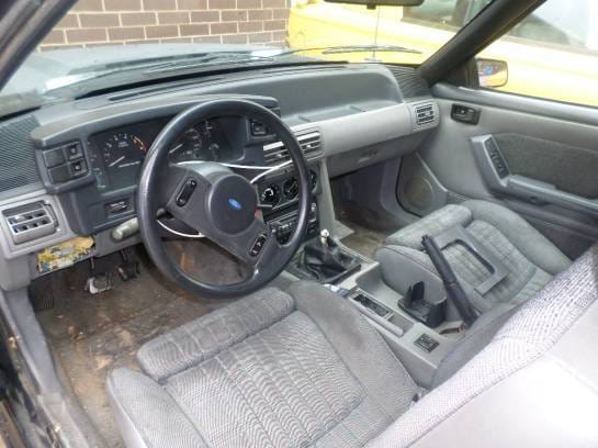 1989 Ford Mustang Hatchback 5.0L T5 Manual Transmission thumbnail 7