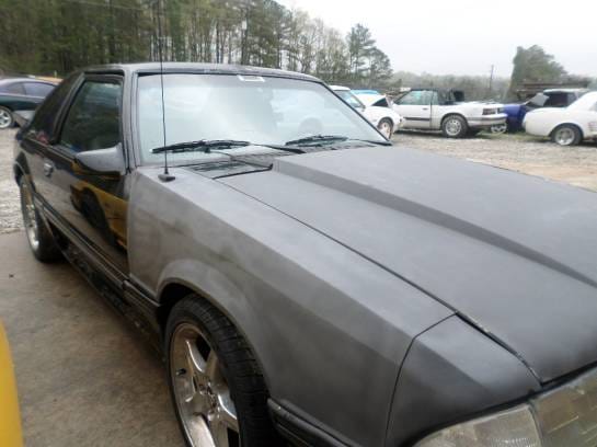 1989 Ford Mustang Hatchback 5.0L T5 Manual Transmission thumbnail 3