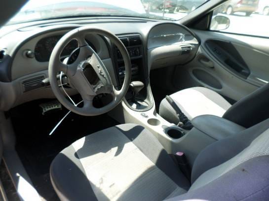 2004 Ford Mustang V6 4R7W Automatic thumbnail 5