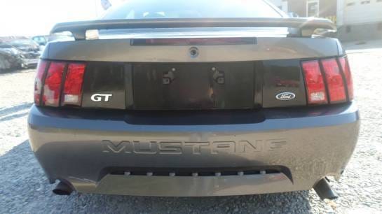 2004 Ford Mustang Coupe 4.6 SOHC T3650 Manual Transmission thumbnail 4