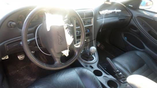 2004 Ford Mustang Coupe 4.6 SOHC T3650 Manual Transmission thumbnail 5