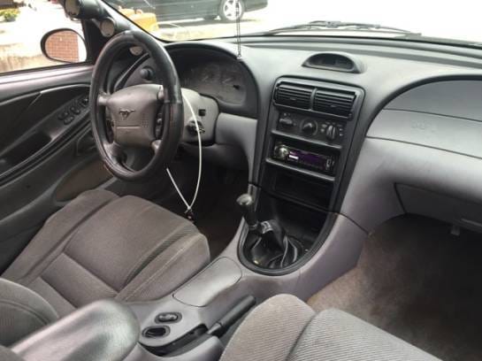 1994 Ford Mustang Coupe 5.0 T5 Manual Transmission thumbnail 5