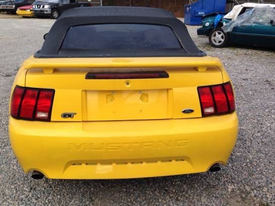 2004 Ford Mustang Convertible 4.6 SOHC 4R7W AODE Automatic Transmission thumbnail 3