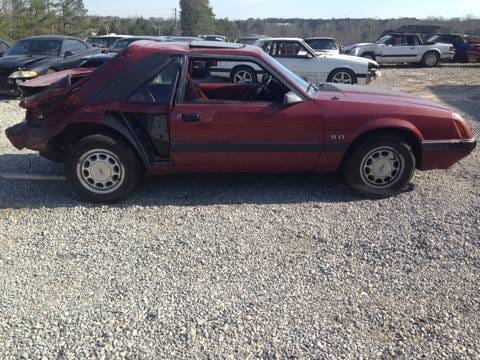 1986 Ford Mustang GT RED  thumbnail 2