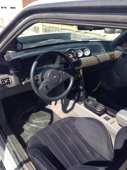 1988 Ford Mustang GT White thumbnail 5