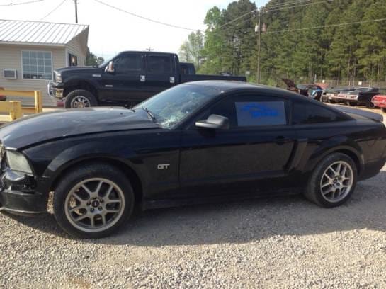 2006 Ford Mustang-Black