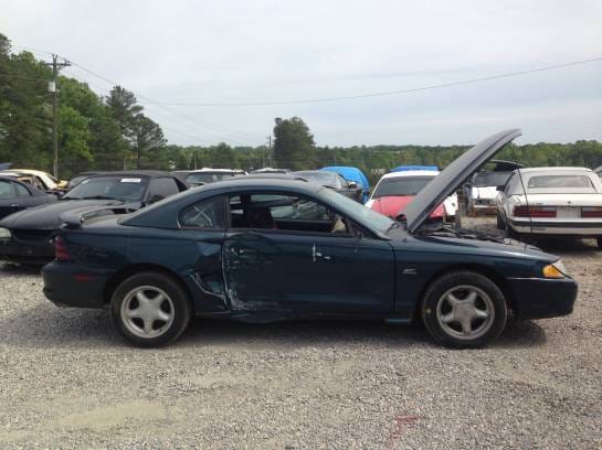 1994 Ford Mustang Coupe Automatic thumbnail 2