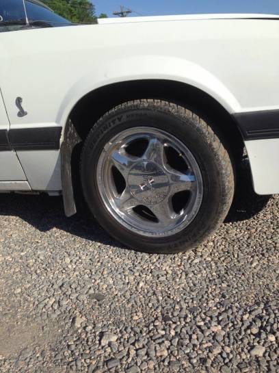 1986 Ford Mustang Convertible White thumbnail 6