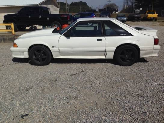 1988 Ford Mustang GT White
