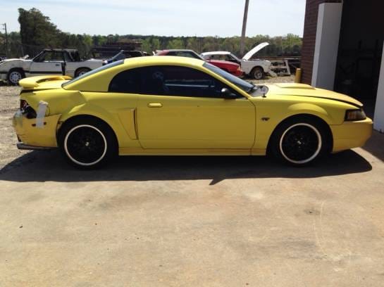 2002 Ford Mustang GT Yellow thumbnail 2