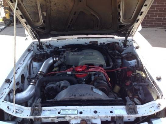 1989 Ford Mustang GT White thumbnail 8