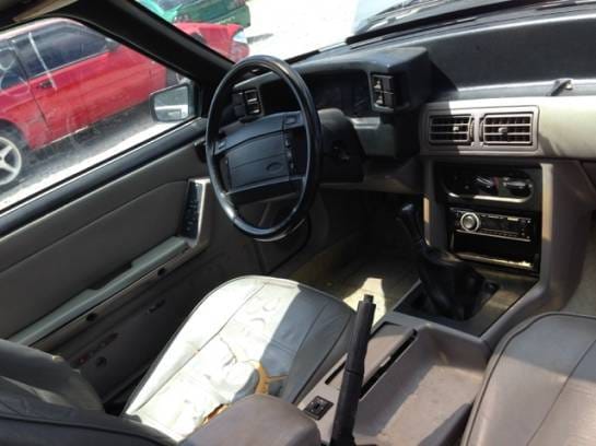 1991 Ford Mustang GT  thumbnail 5