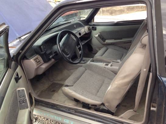 1990 Ford Mustang GT thumbnail 6
