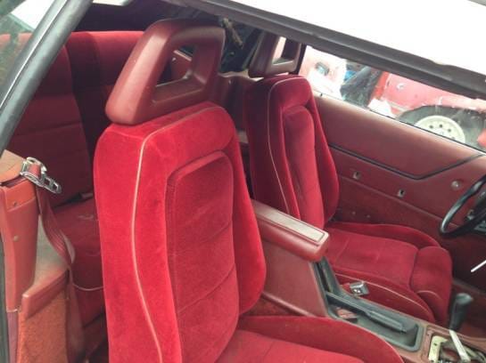 1984 Ford Mustang Convertible thumbnail 6