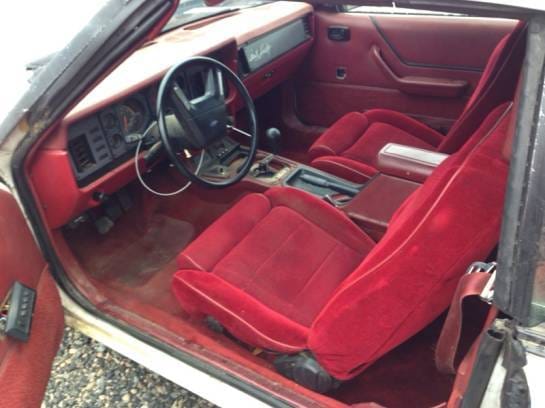 1984 Ford Mustang Convertible thumbnail 7
