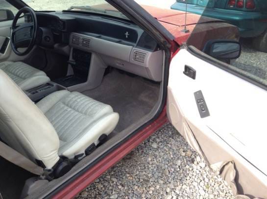 1992 Ford Mustang LX Convertible  thumbnail 6