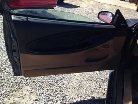 1994 Ford Mustang GT Coupe thumbnail 6