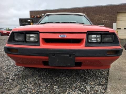 1986 Ford Mustang LX Convertible thumbnail 4