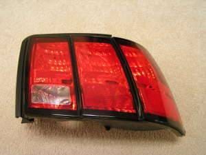 1999-2004 Tail Lights-Used thumbnail 2