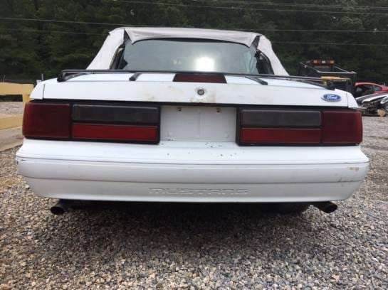 1989 Ford Mustang Convertible LX  thumbnail 4