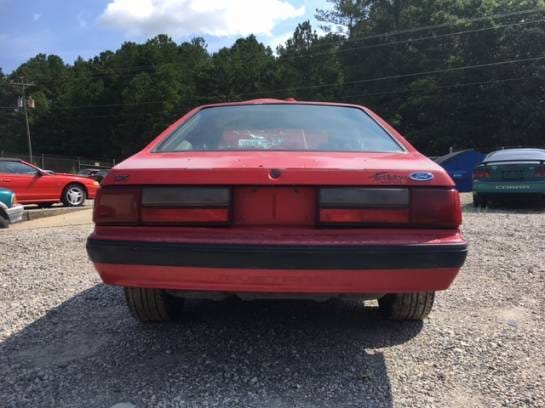 1991 Ford Mustang LX Hatchback thumbnail 4