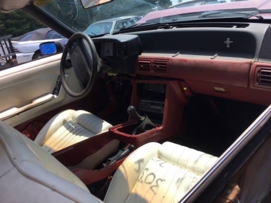 1991 Ford Mustang GT thumbnail 4