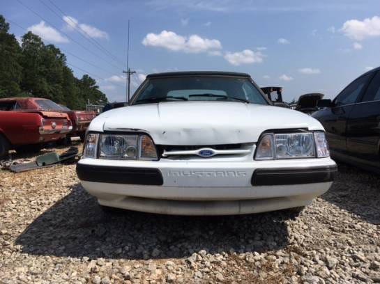 1990 Ford Mustang Convertible White thumbnail 3