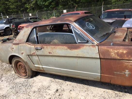 1966 Ford Mustang Coupe thumbnail 4