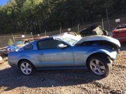 2006 Ford Mustang Coupe