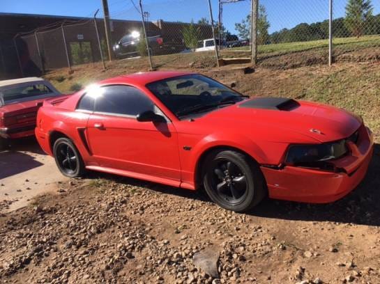 2000 Ford Mustang GT