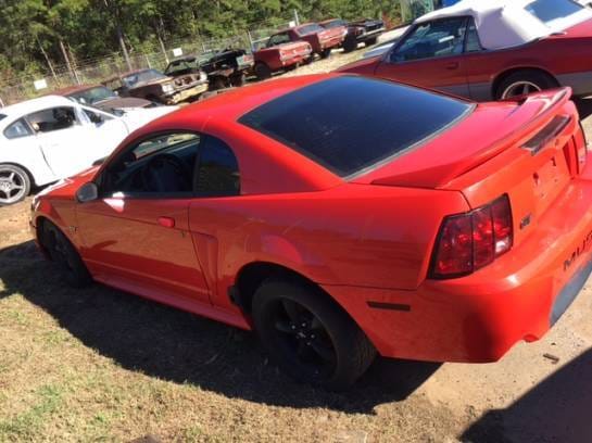 2000 Ford Mustang GT thumbnail 2