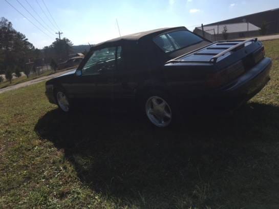 1987 Ford Mustang Black Convertible thumbnail 6