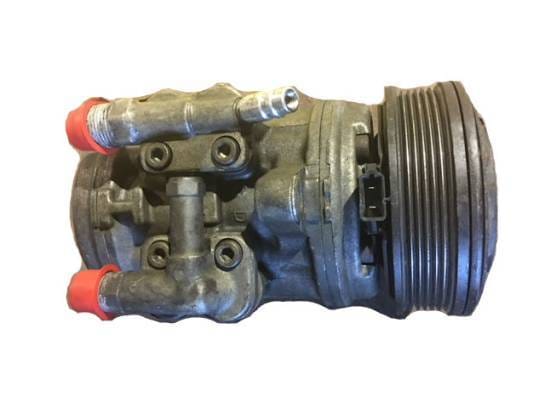 1987-1993 5.0 A/C Compressor with Clutch