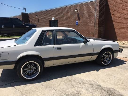 1986 Ford Mustang LX Coupe thumbnail 4