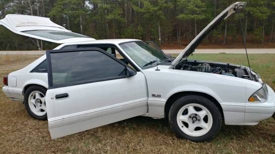 1988 Ford Mustang LX thumbnail 6