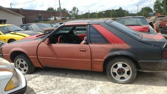 1982 Ford Mustang T-Top thumbnail 3