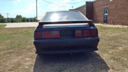 1990 Ford Mustang GT - hatch thumbnail 7