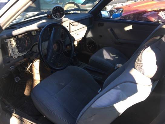 1986 Ford Mustang LX - Hatch thumbnail 3