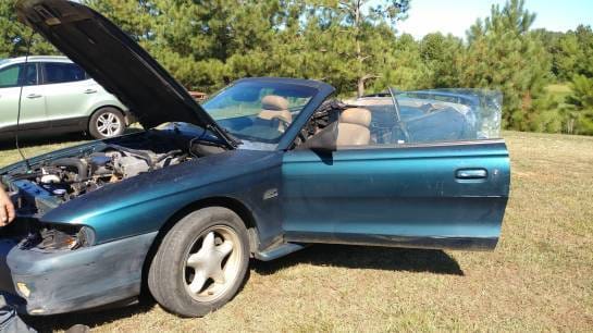 1995 Ford Mustang GT Convertible  thumbnail 2