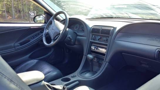 2003 Ford Mustang convertible  thumbnail 3