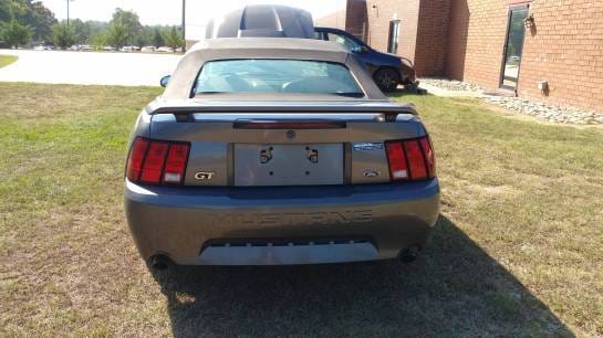 2003 Ford Mustang convertible  thumbnail 6