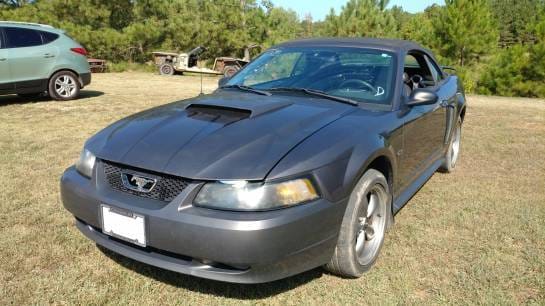2003 Ford Mustang convertible  thumbnail 9